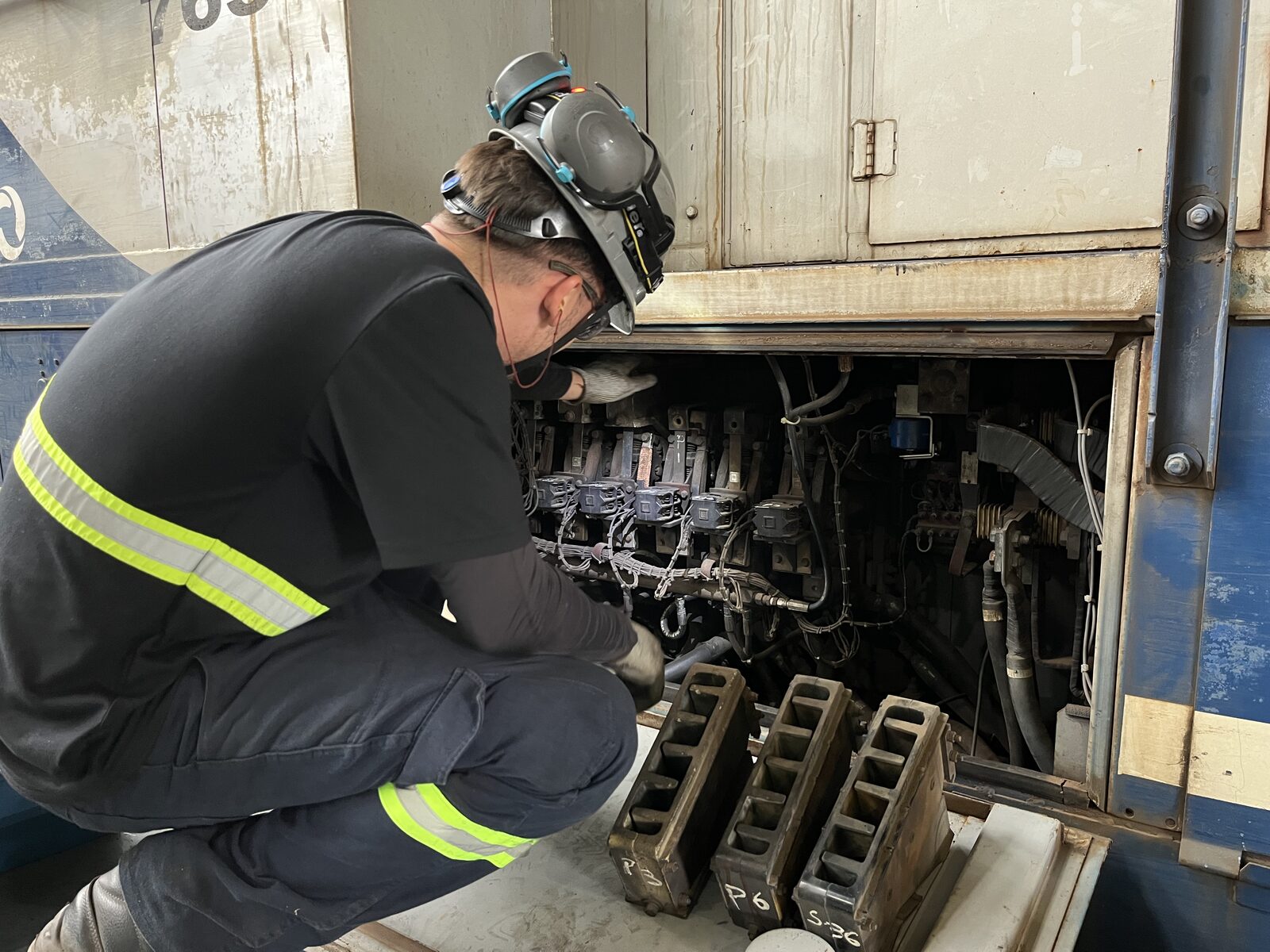 Instalação elétrica em ativo ferroviário