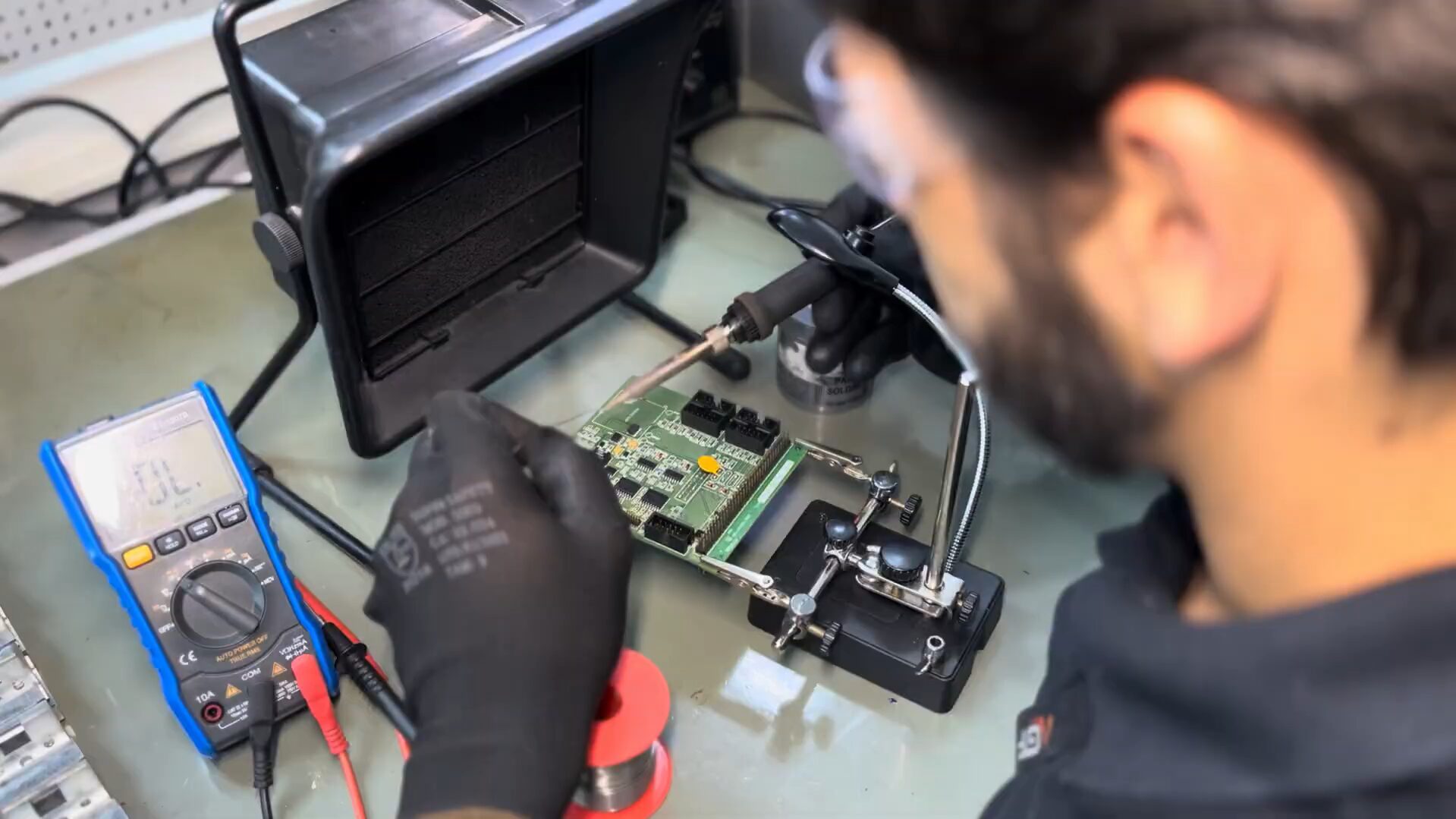 Laboratório de eletrônica Start tec